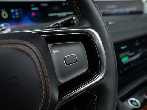 New 2026 Lincoln Navigator L Black Label AWD/4WD image 23