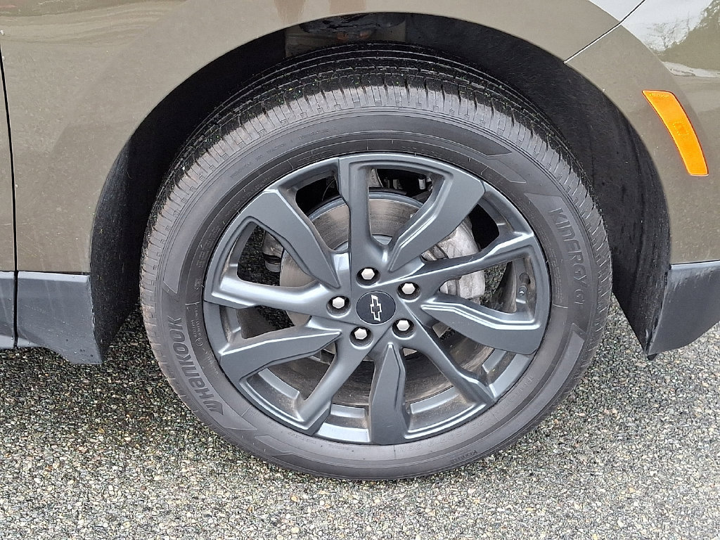 Used 2023 Chevrolet Equinox RS AWD/4WD image 9