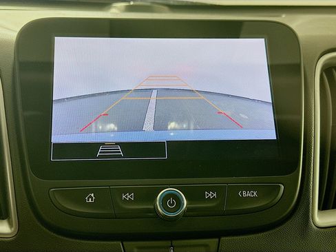 Used 2024 Chevrolet Malibu LT FWD image 21