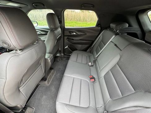 Used 2023 Chevrolet TrailBlazer RS image 13