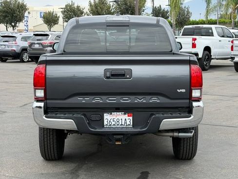 Used 2020 Toyota Tacoma SR5 RWD image 7