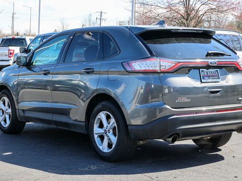 Used 2015 Ford Edge SE image 28