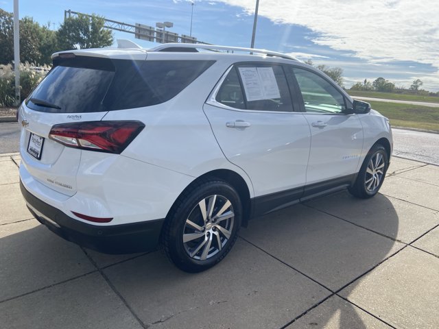 Used 2022 Chevrolet Equinox Premier AWD/4WD image 9
