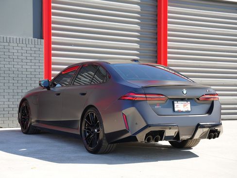 Used 2026 BMW M5 w/ Carbon Package image 6