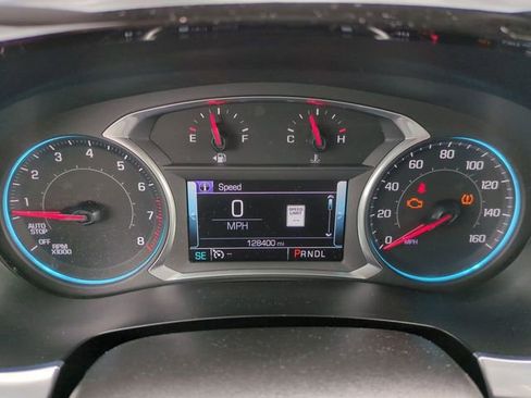Used 2018 Chevrolet Traverse LT w/ LPO, Floor Liner Package AWD/4WD image 32
