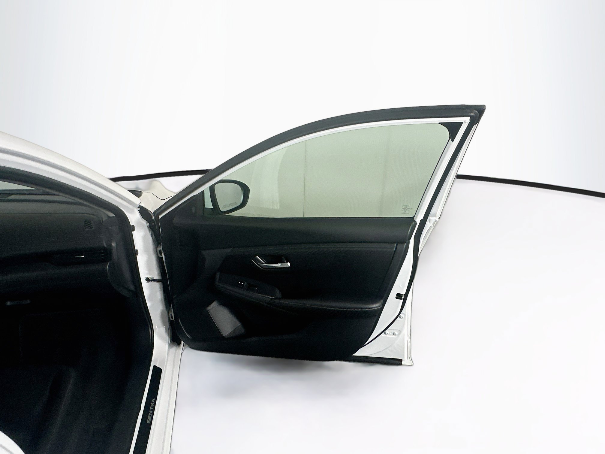 Used 2025 Nissan Sentra SV FWD image 30