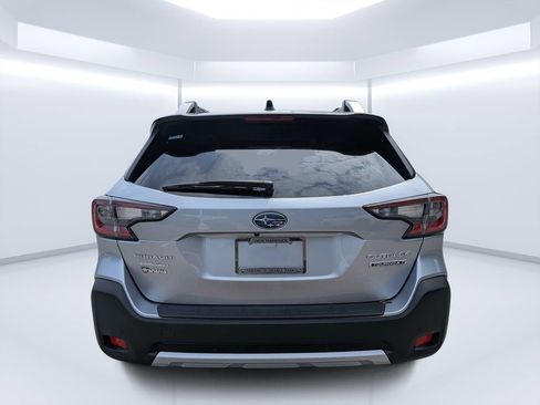 Certified 2025 Subaru Outback Touring XT w/ Popular Package #2 AWD/4WD image 4