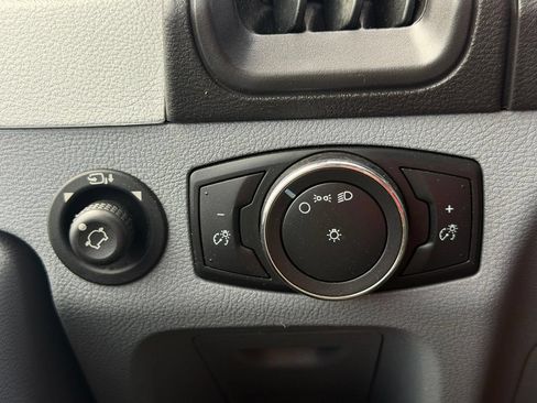 Used 2018 Ford Transit 150 148 Medium Roof RWD image 35