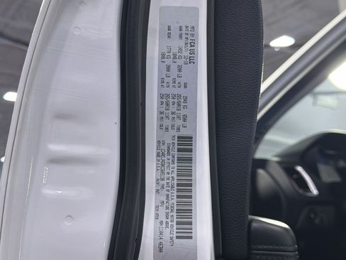 Used 2019 Dodge Durango SXT AWD/4WD image 39