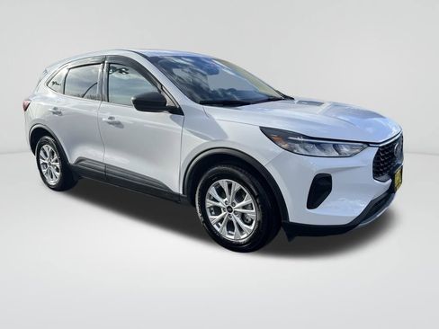 Used 2025 Ford Escape Active image 9