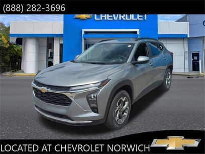 New 2025 Chevrolet Trax LT w/ Driver Confidence Package