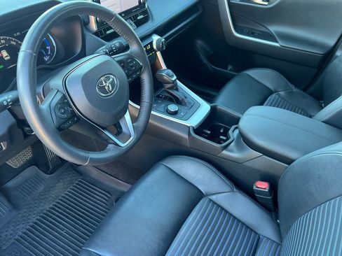 Used 2022 Toyota RAV4 XSE image 12