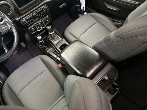 Used 2022 Jeep Gladiator Sport AWD/4WD image 24