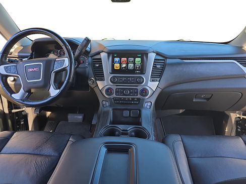 Used 2019 GMC Yukon SLT image 9