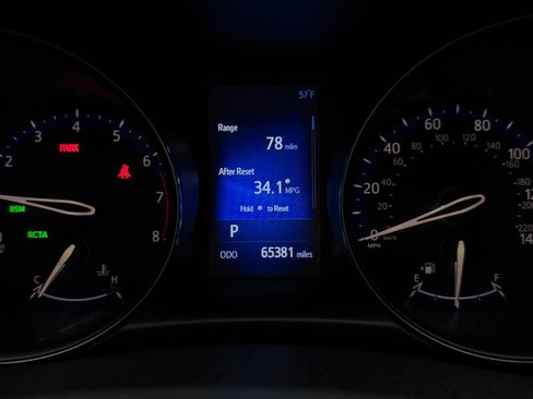 Used 2018 Toyota C-HR XLE image 14