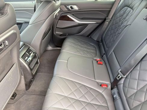 Used 2026 BMW X5 sDrive40i w/ Premium Package image 26