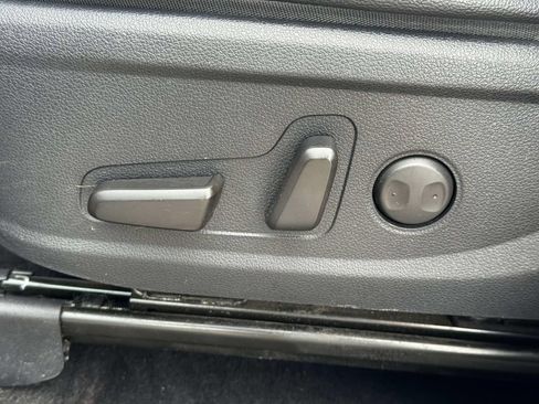 Used 2020 Hyundai Santa Fe SEL AWD/4WD image 18