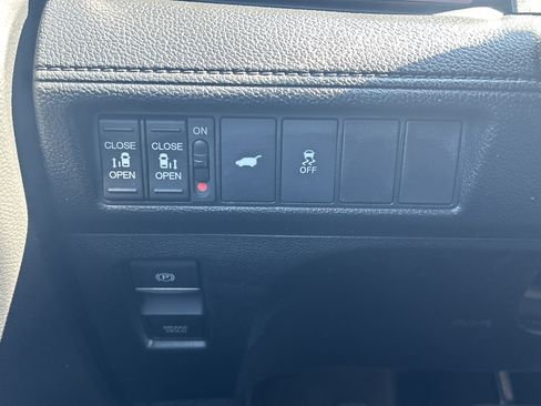 Certified 2025 Honda Odyssey Sport-L image 15
