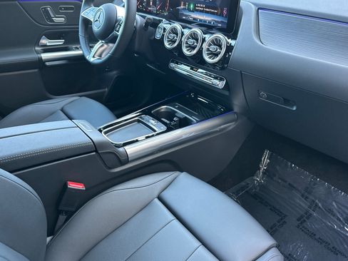 New 2026 Mercedes-Benz GLA 250 4MATIC image 16