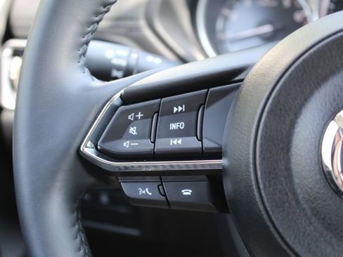 Certified 2024 MAZDA CX-5 AWD 2.5 S w/ Preferred Package image 17