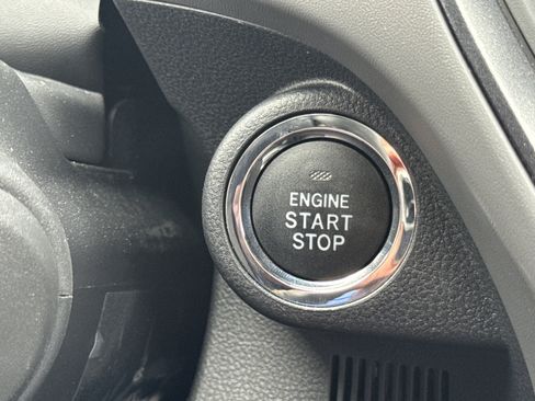 Certified 2025 Subaru Crosstrek 2.5i Sport w/ Crosstrek Mirror Package image 17