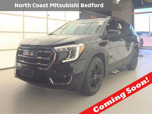 Used 2024 GMC Terrain AT4 w/ LPO, Floor Liner Package AWD/4WD image 1