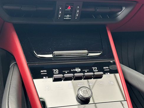 Used 2024 Porsche Cayenne Turbo GT image 25