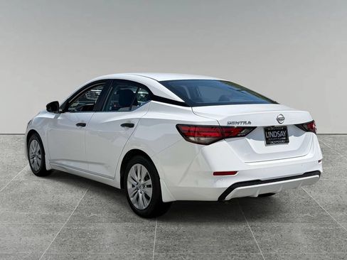 Used 2025 Nissan Sentra S FWD image 12