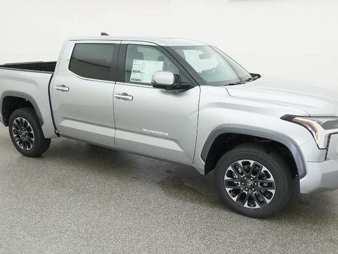 New 2026 Toyota Tundra Limited AWD/4WD image 12