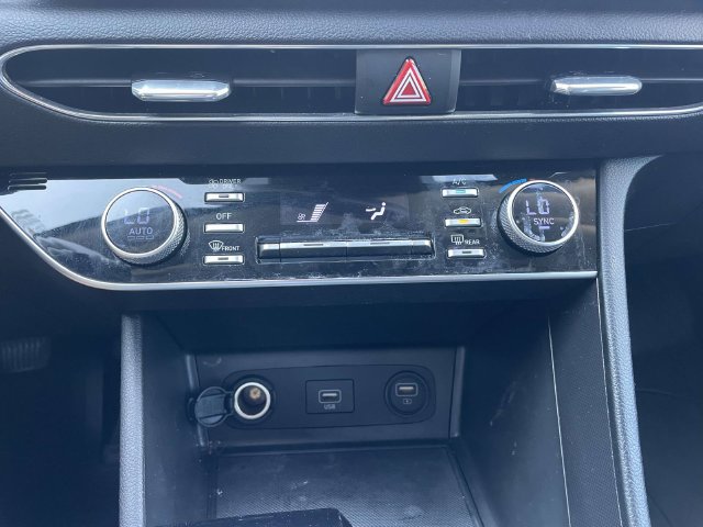 Certified 2022 Hyundai Sonata Blue FWD image 27