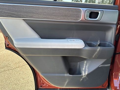 New 2025 Hyundai Santa Fe Limited AWD/4WD image 22