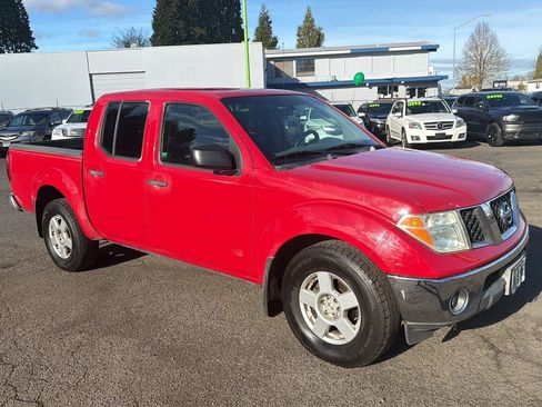 Used 2006 Nissan Frontier SE w/ (P01) Power Pkg image 2