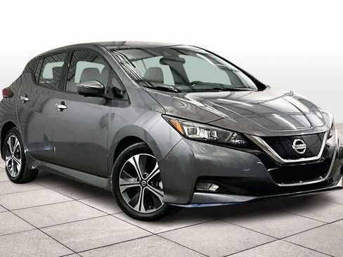 Used 2021 Nissan Leaf SL Plus image 2