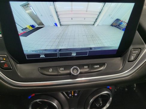 Certified 2024 Chevrolet Blazer LT w/ Convenience Package image 14