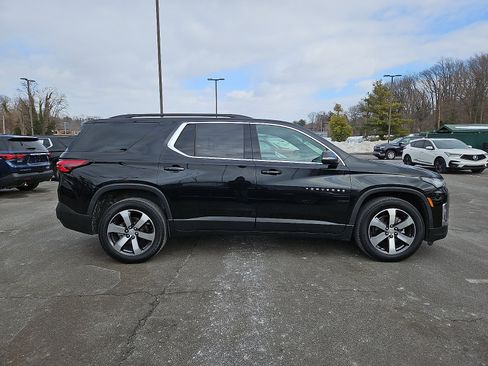 Certified 2023 Chevrolet Traverse LT w/ LT Premium Package image 7