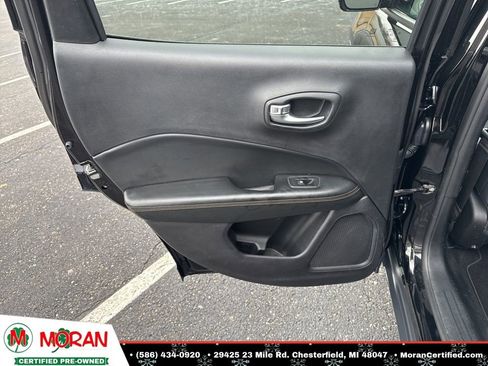 Used 2018 Jeep Compass Limited w/ Navigation Group image 22