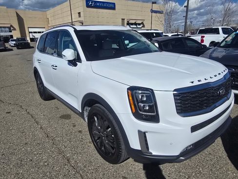 Used 2021 Kia Telluride SX w/ Towing Package image 7