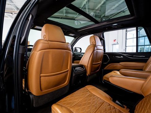 Used 2021 Cadillac Escalade Sport w/ Driver Assist Tech Package image 50