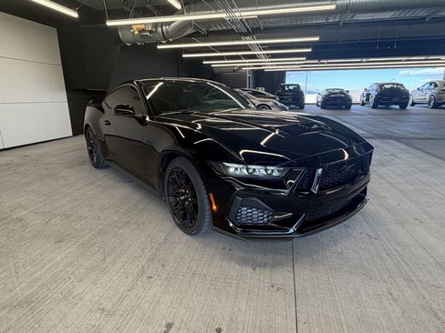 Used 2024 Ford Mustang GT Premium w/ GT Performance Package image 6
