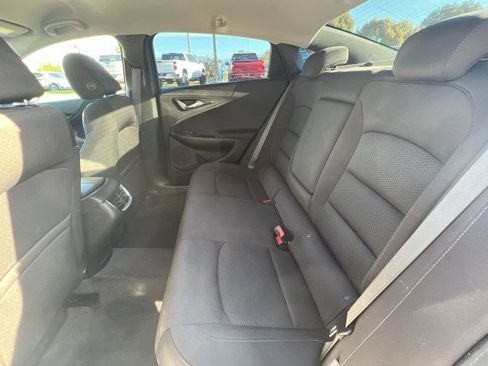 Used 2019 Chevrolet Malibu LT w/ Driver Confidence Package II image 24