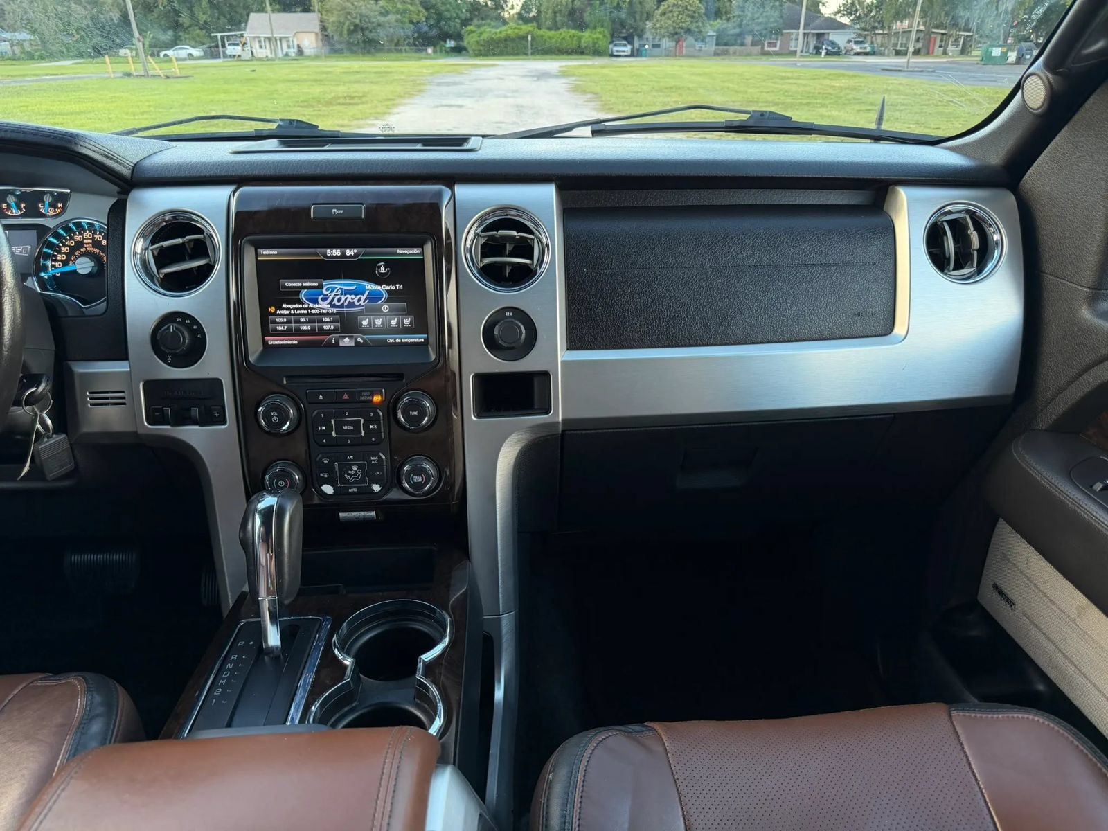 Used 2014 Ford F150 Platinum AWD/4WD image 16