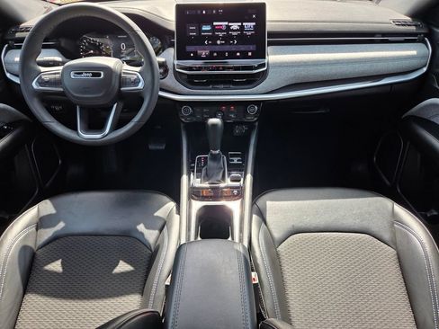 Certified 2023 Jeep Compass Latitude AWD/4WD image 18