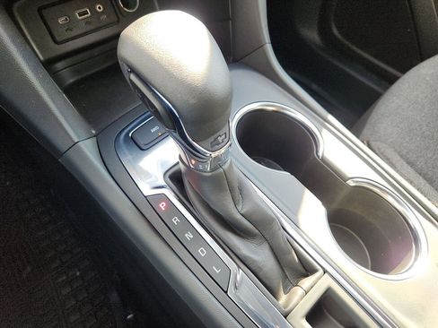 Used 2022 Chevrolet Equinox LT image 17