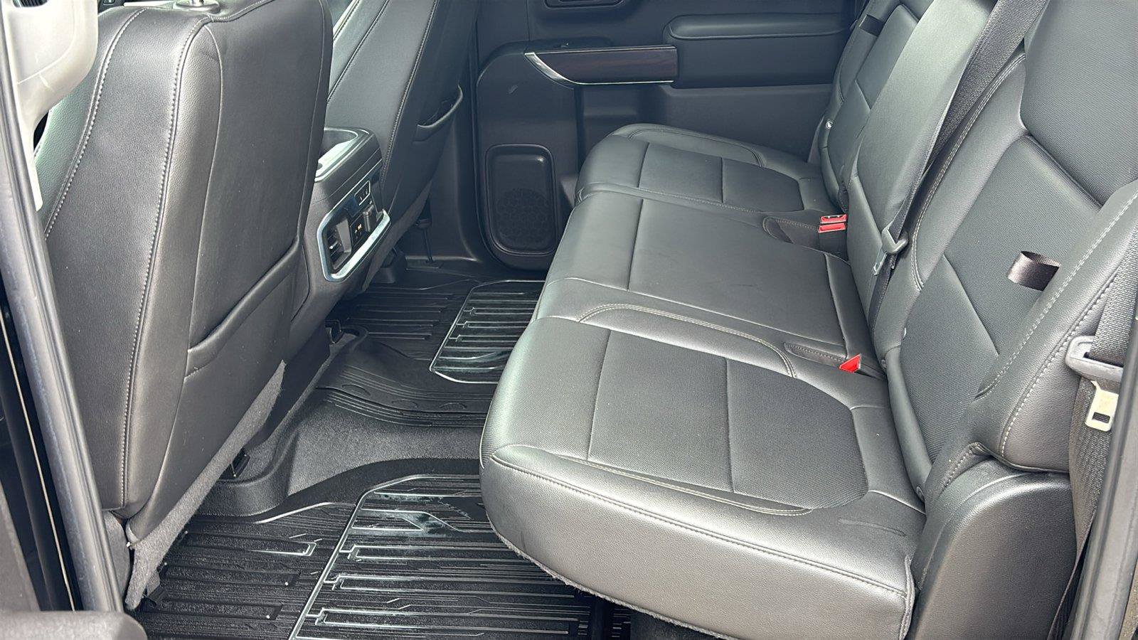 Used 2021 GMC Sierra 1500 SLT RWD image 18