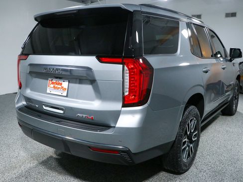 Used 2023 GMC Yukon AT4 w/ AT4 Premium Package AWD/4WD image 7