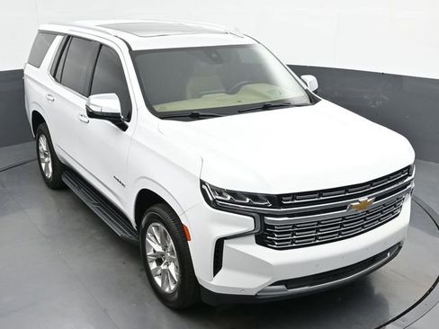 Used 2021 Chevrolet Tahoe Premier w/ Premium Package AWD/4WD image 38