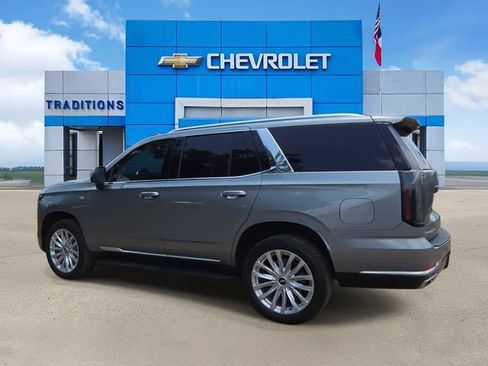 Certified 2026 Cadillac Escalade 2WD image 7