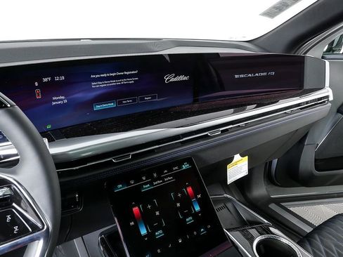 New 2026 Cadillac Escalade IQ Sport 1 image 12