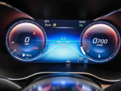 Certified 2023 Mercedes-Benz GLC 300 GLC 300 image 22