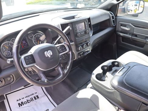 Used 2021 RAM 3500 Big Horn AWD/4WD image 12